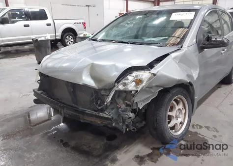 2009 Nissan Sentra 2.0 z USA, uszkodzony, nr VIN 3N1AB61E59L655317